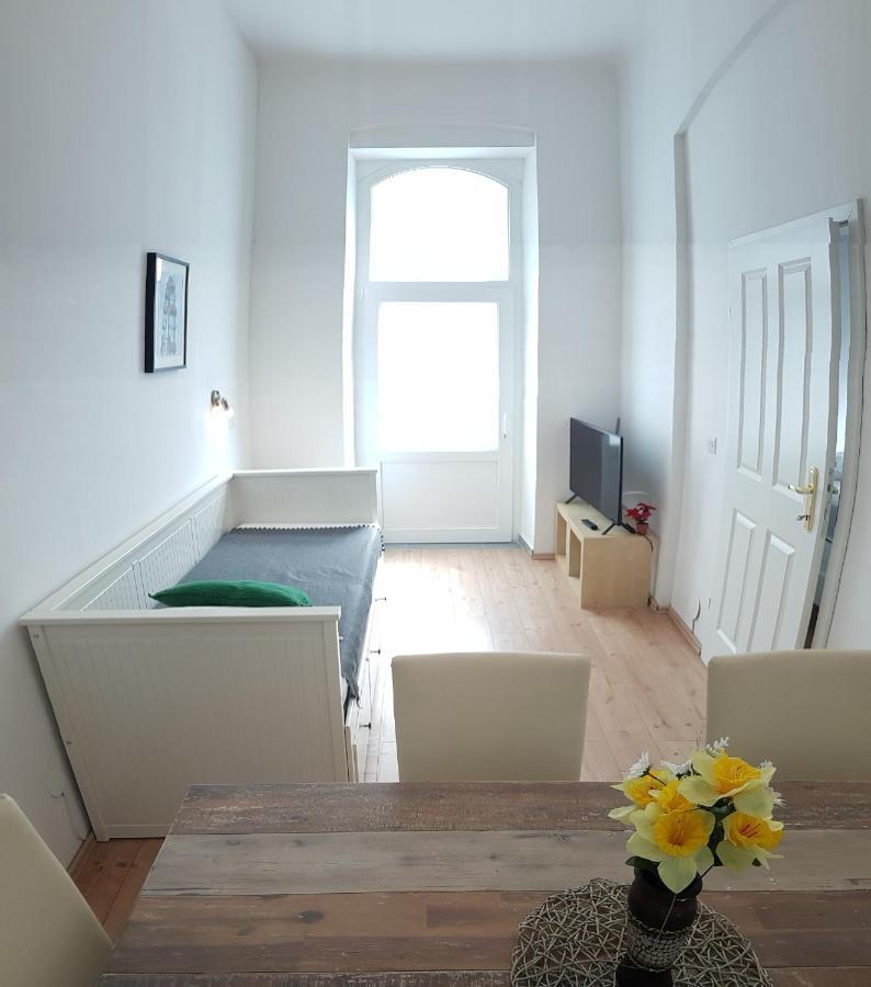 Sobieski Town Apartments Виена Екстериор снимка