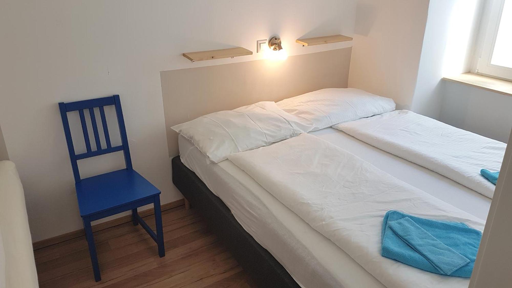 Sobieski Town Apartments Виена Стая снимка
